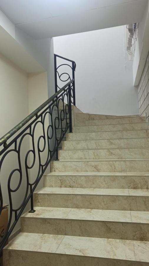 Hotel Sesil Gyumri Esterno foto