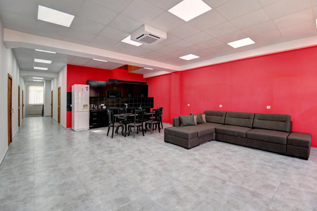 Hotel Sesil Gyumri Esterno foto