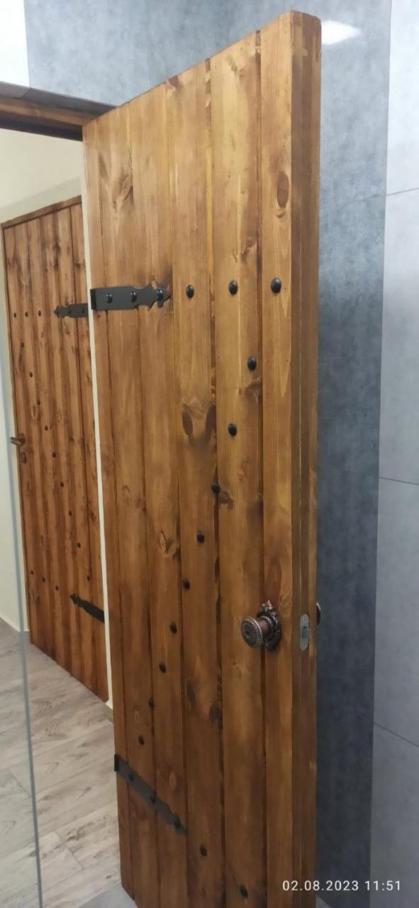 Hotel Sesil Gyumri Esterno foto